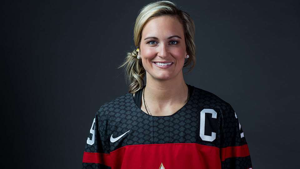 Kaz Watch: Marie-Philip Poulin is back at full strength on the ice