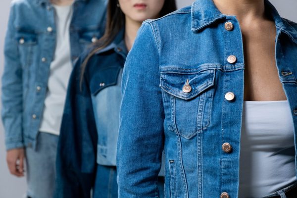5 Gender-Neutral Clothing Brands of 2022