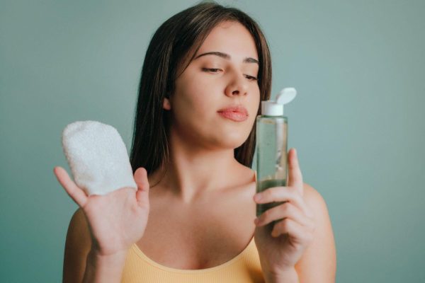 How to Remove Makeup Correctly