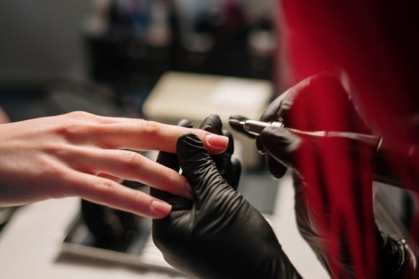 Why Michelle Khan is Your DIY Nail Girl