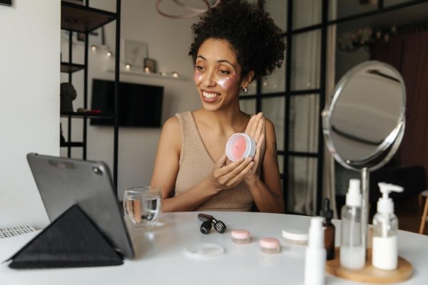 Makeup Tips for Women Over 30