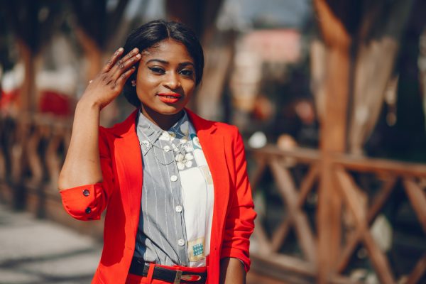 10 Fashion Pieces You Can Wear Every Season