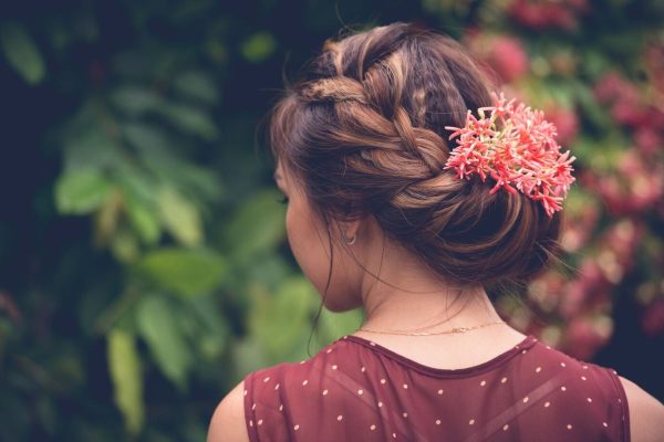 Easy Hairstyles to Try This Winter