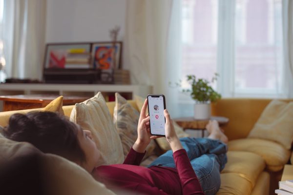 Current State of Dating Apps: What's Up and What's Down