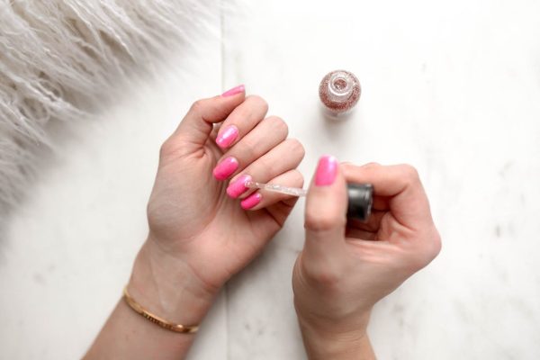 9 Summer Nail Colours for Every Occasion