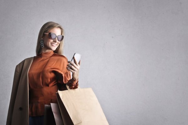 Must-Have Luxury Gadgets for the Modern Woman
