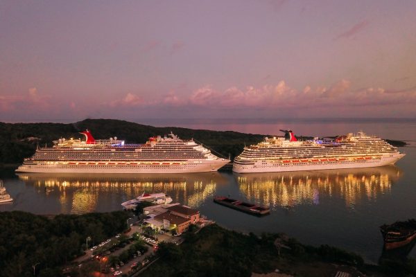 The World’s Most Luxurious Boat Cruises for a Getaway