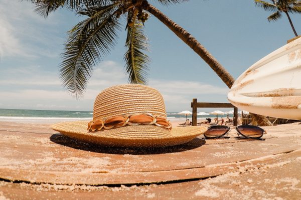 8 Must-Have Summer Fashion Accessories