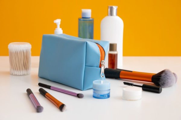Makeup Basics: Essentials for Your Makeup Kit